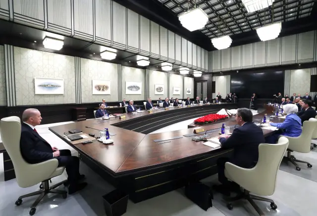 Kabine, Kritik Orta Doğu Gündemiyle Toplandı: Türkiye'nin Barış Diplomasisi Masada